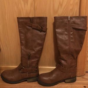 Brown boots